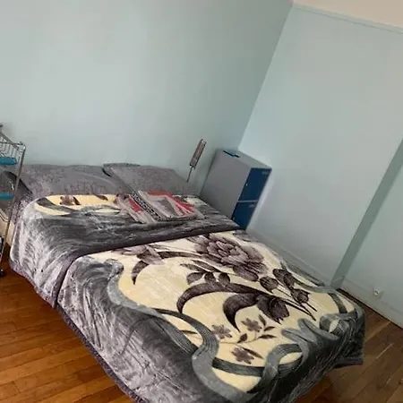 Logement De Pleins Pied Au Coeur De アパート
