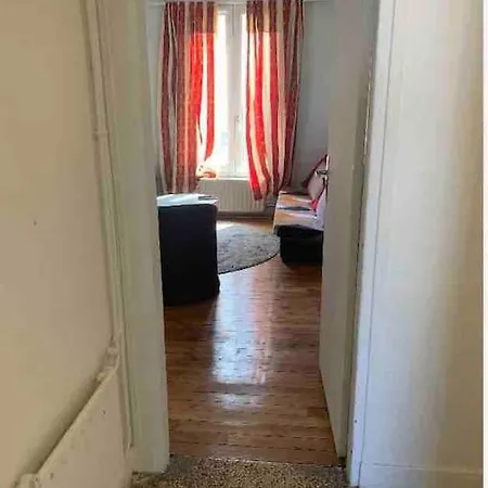 Logement De Pleins Pied Au Coeur De アパート *